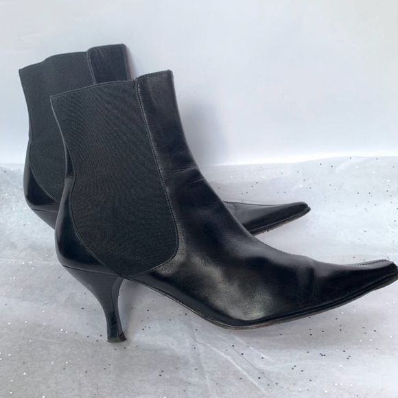 DonaldJ. Pliner Pointy Toe Ankle Boot Lysa Size 7.5M